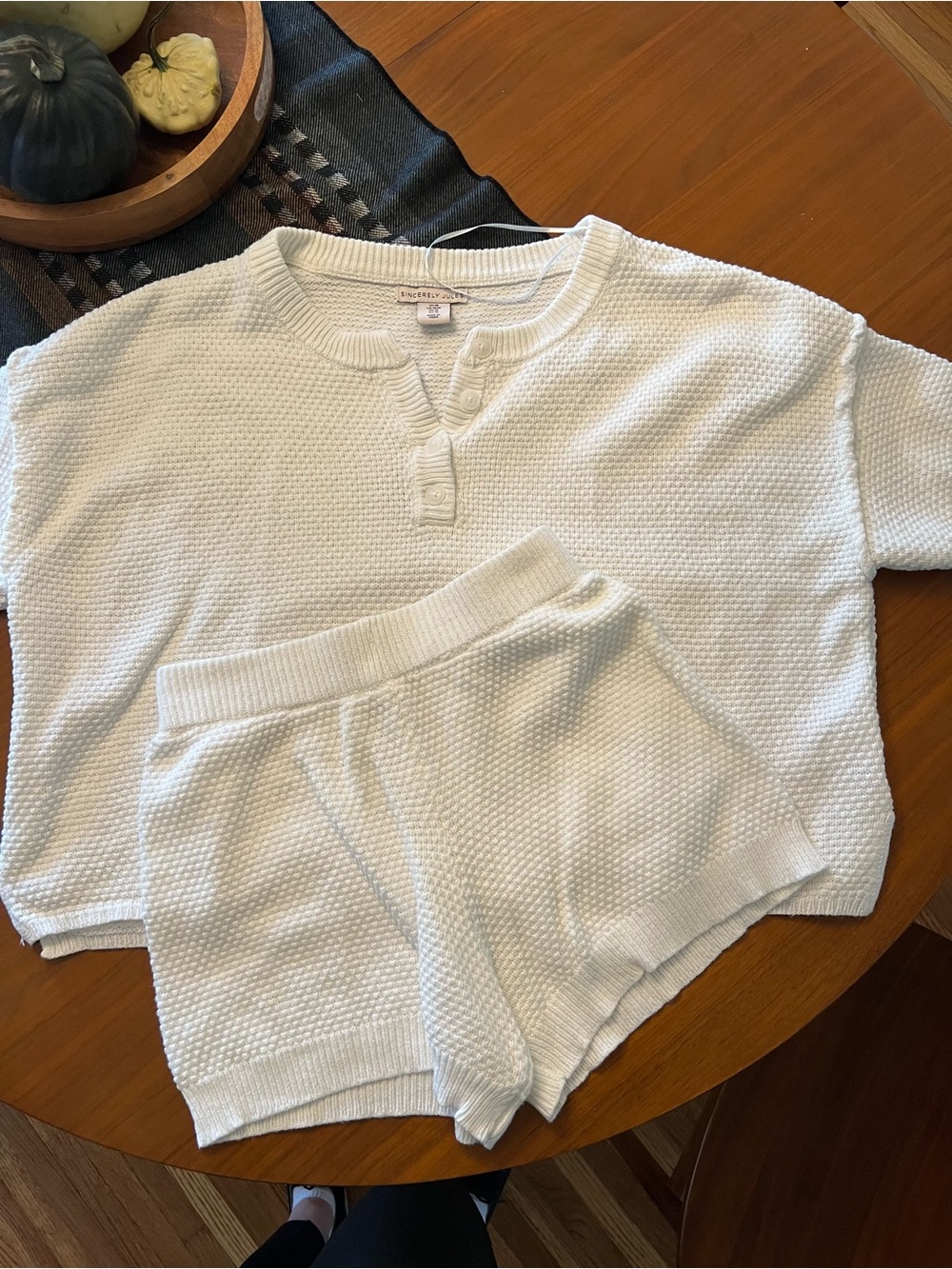 2 piece sweater shorts outfit